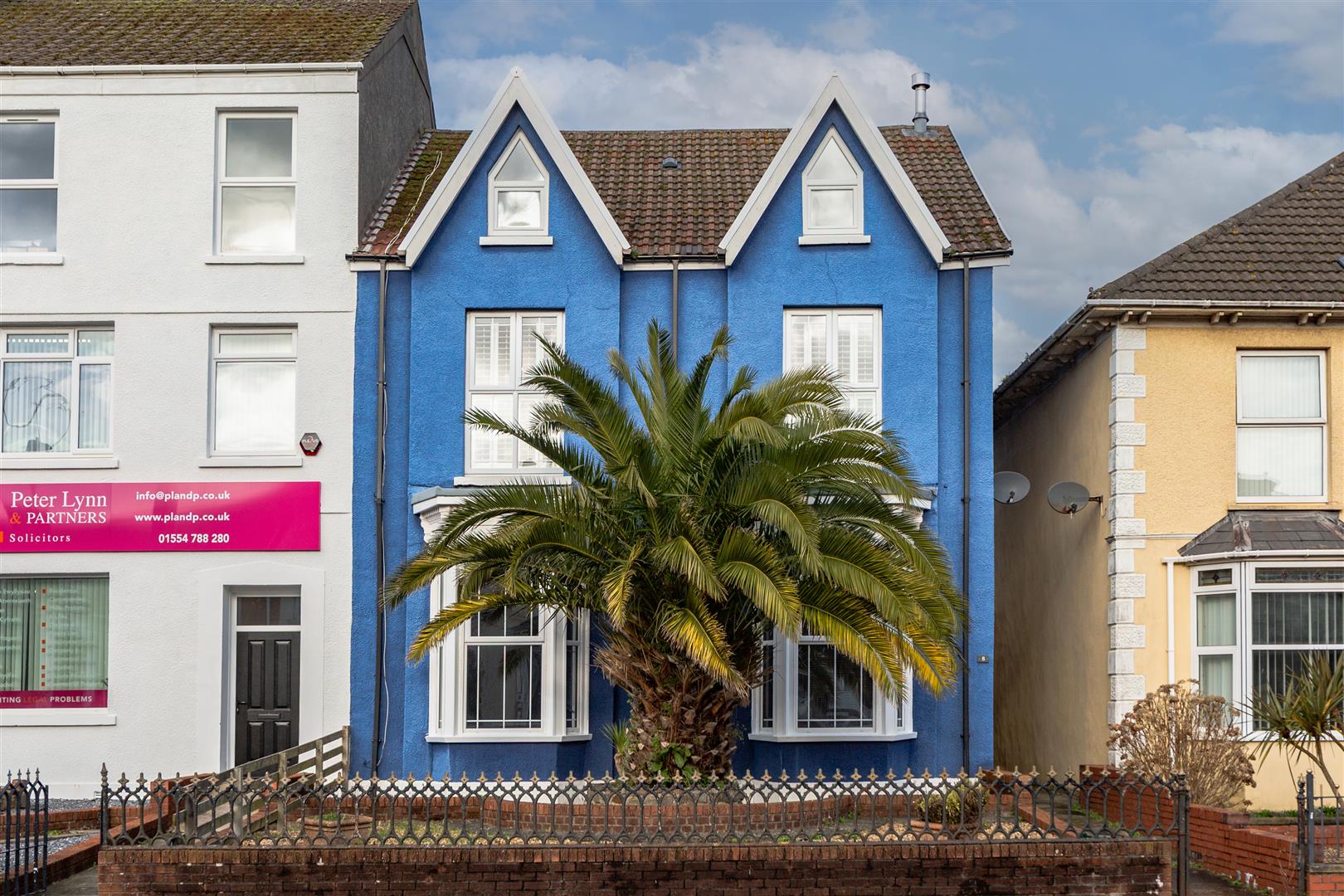 Queen Victoria Road, Llanelli, SA15 2TL